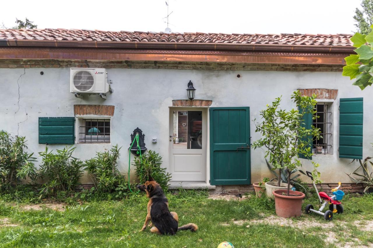 B&B Antica Cascina Boretto Bagian luar foto