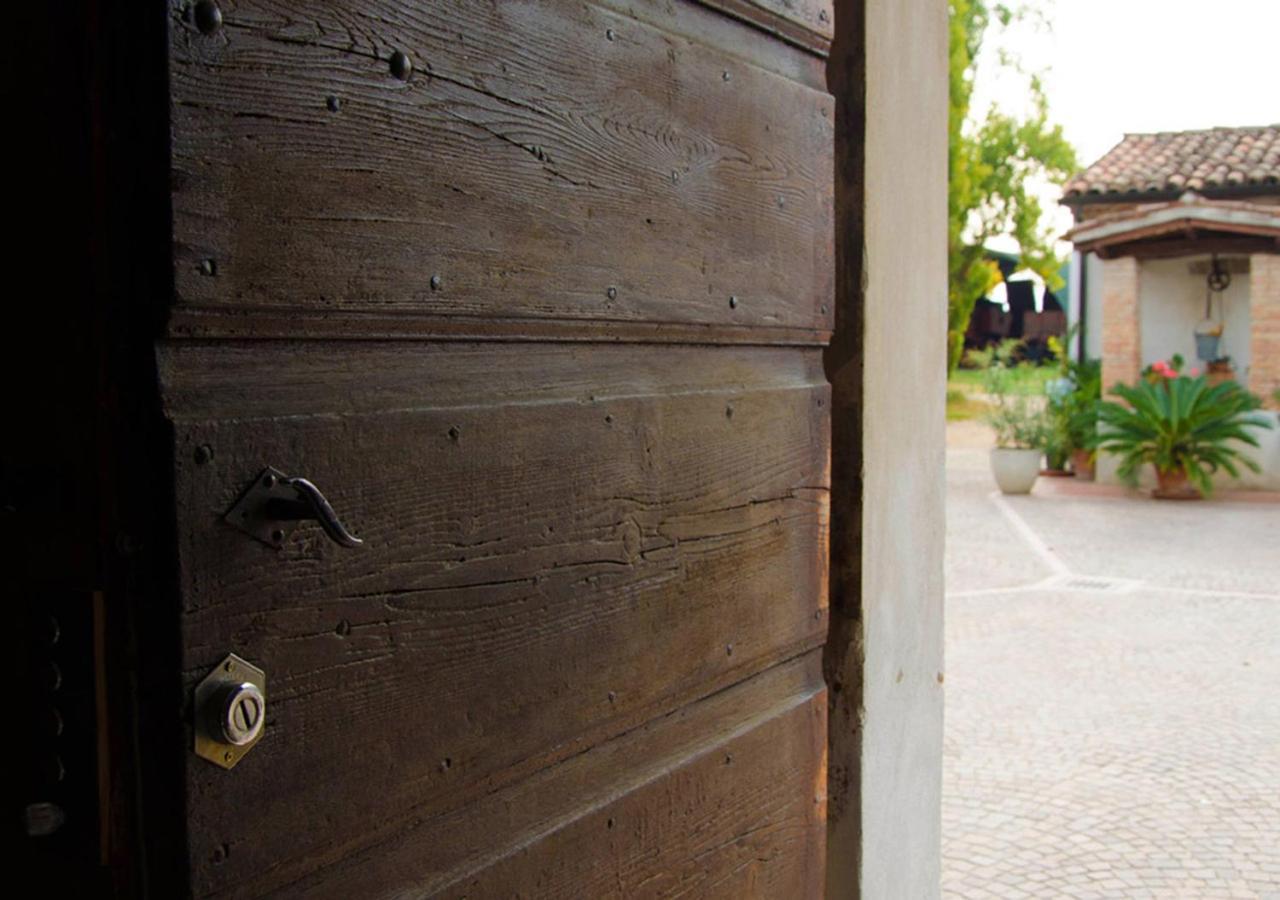 B&B Antica Cascina Boretto Bagian luar foto