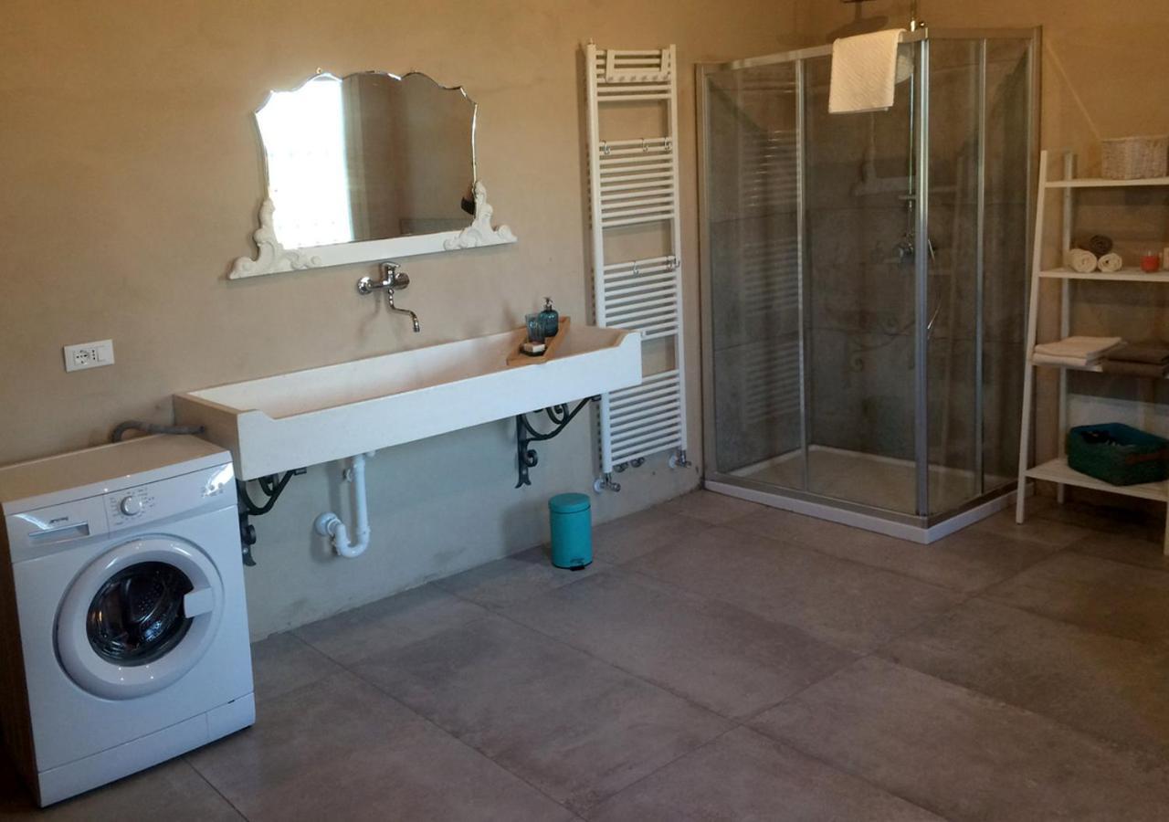 B&B Antica Cascina Boretto Bagian luar foto
