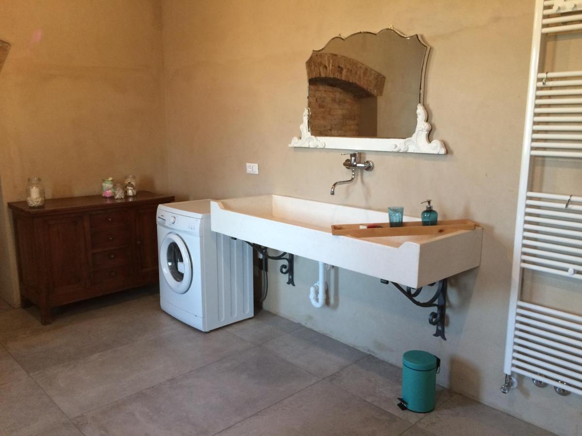 B&B Antica Cascina Boretto Bagian luar foto