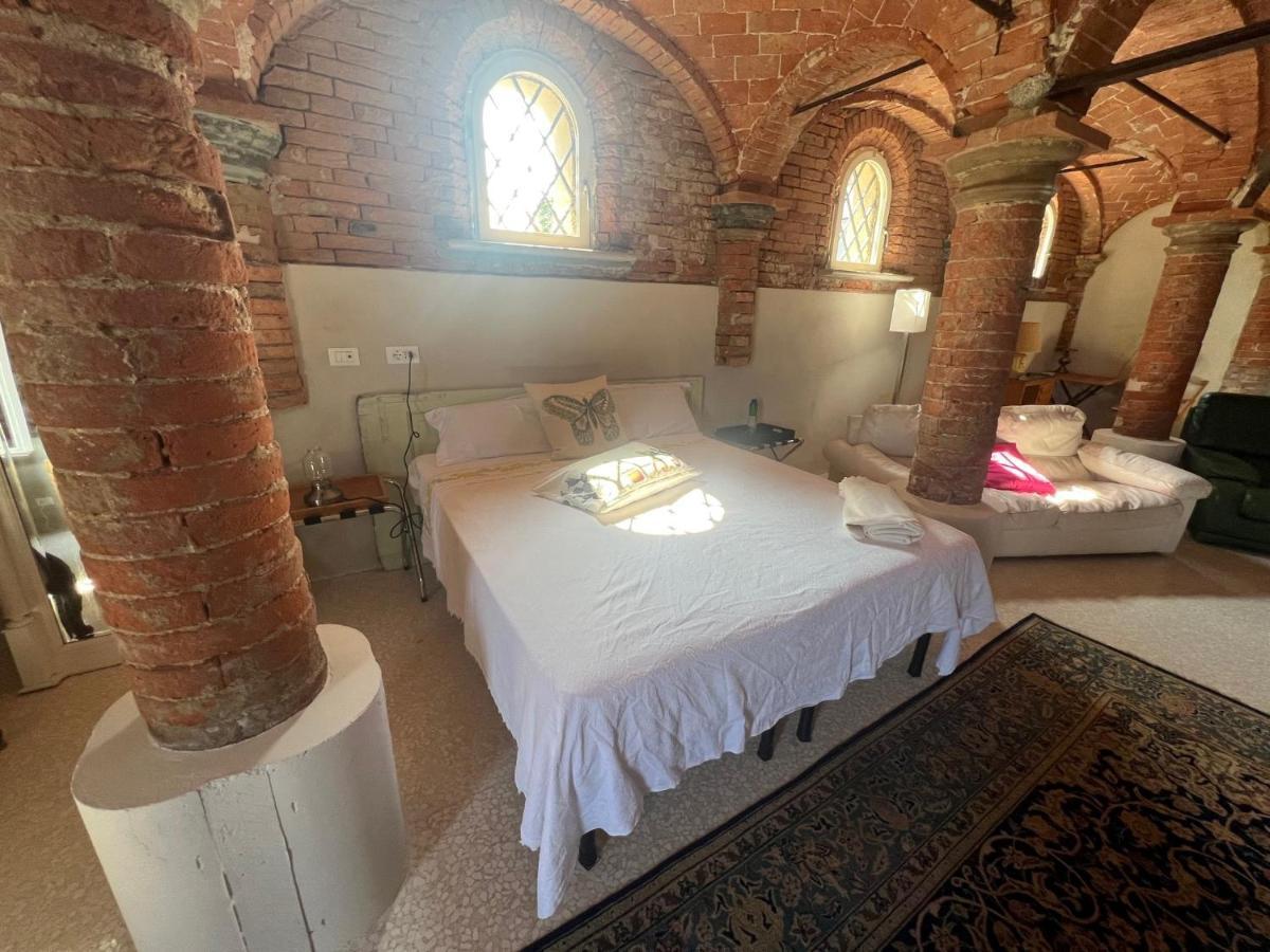 B&B Antica Cascina Boretto Bagian luar foto